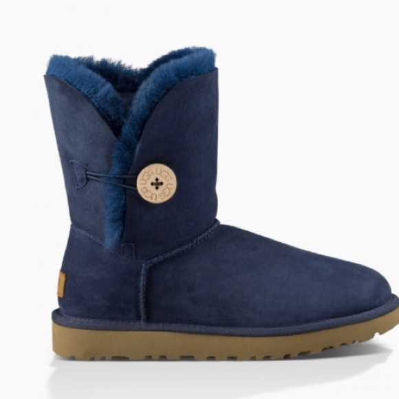 UGG Shoes - UGG Woman’s Bailey Naby Blue  boots size 12